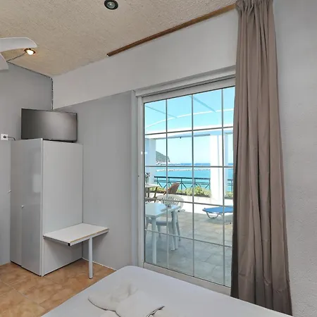 Mamma Mia Гостевой дом Скопелос