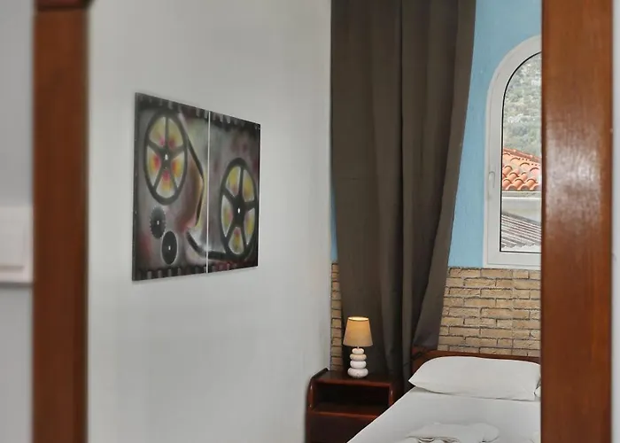 Mamma Mia 3* Skopelos Town