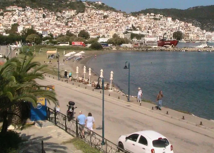 Mamma Mia 3* Skopelos Town